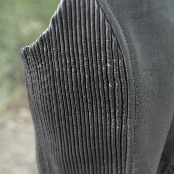 Leather King Leather Vest  Sz W/L M/M - Picture 7 of 11